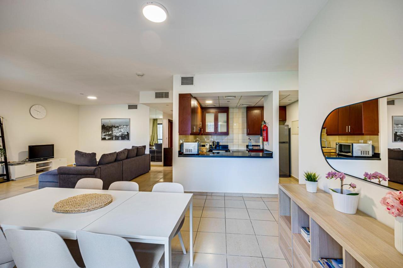 Big Apartment In Murjan, Jbr, Near The Beach Dubai Eksteriør bilde
