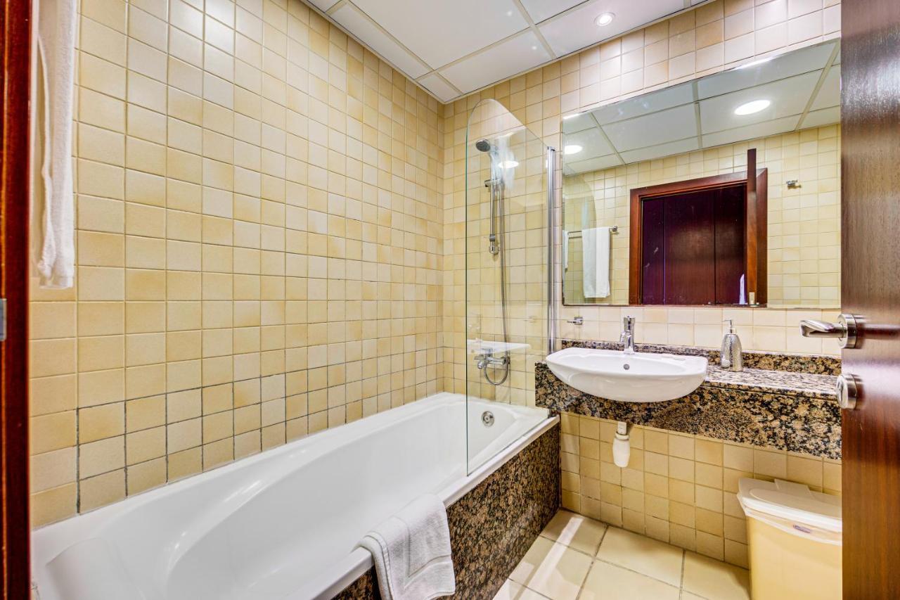 Big Apartment In Murjan, Jbr, Near The Beach Dubai Eksteriør bilde